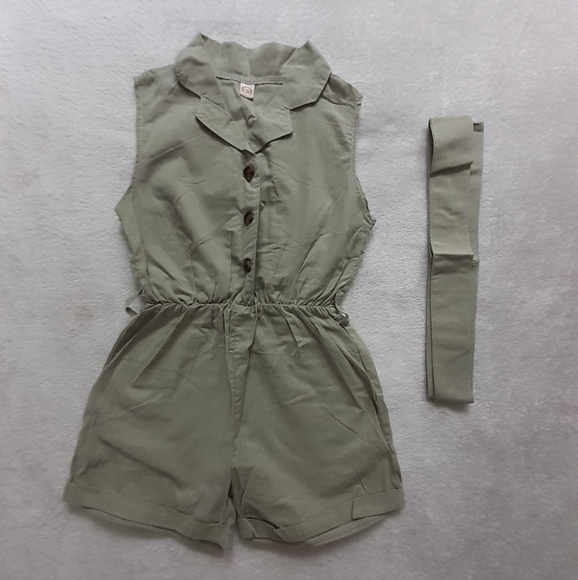 Romper - Picture 1 of 6